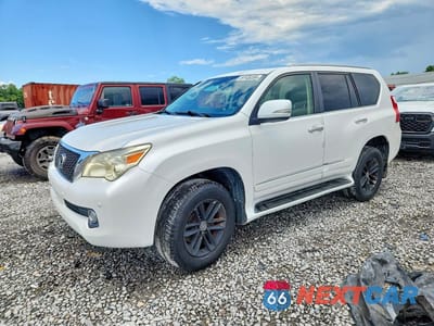 2013 LEXUS GX 460 JTJBM7FXXD5052610 - główne zdjęcie licytacji z USA - miniatura