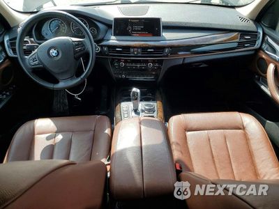 Zdjęcie 8 z 13 samochodu: 2014 BMW X5 XDRIVE35I VIN:5UXKR0C56E0K47664 - miniatura