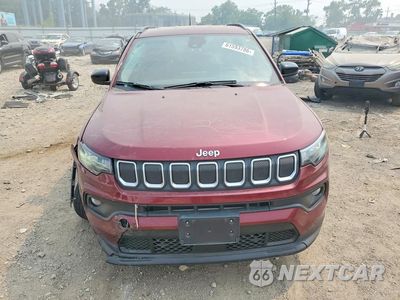 Piąte zdjęcie samochodu w środku: 2022 JEEP COMPASS LATITUDE VIN:3C4NJDBB2NT152851 - miniatura