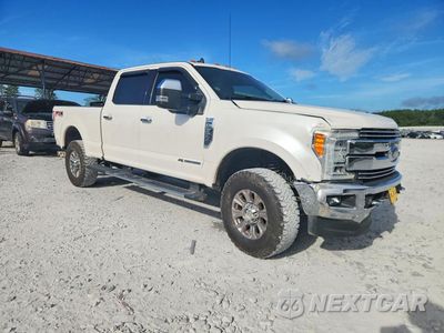 Czwarte zdjęcie samochodu z boku: 2019 FORD F350 SUPER DUTY VIN:1FT8W3BTXKEE79785 - miniatura