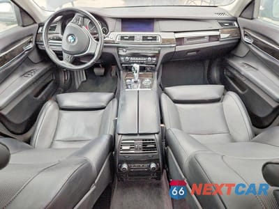 Zdjęcie 8 z 13 samochodu: 2012 BMW 750 LI VIN:WBAKB8C58CC962572 - miniatura