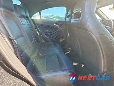 Zdjęcie 10 z 12 samochodu: 2017 MERCEDES-BENZ CLA 250 VIN:WDDSJ4EB8HN415532 - miniatura