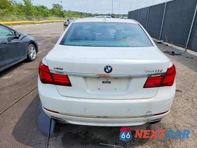 Zdjęcie 6 z 12 samochodu: 2013 BMW 750 LXI VIN:WBAYF8C54DDE59036 - miniatura