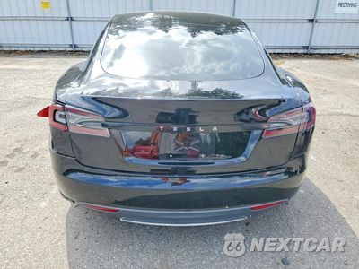 Zdjęcie 6 z 13 samochodu: 2015 TESLA MODEL S 60 VIN:5YJSA1S10FFP73384 - miniatura