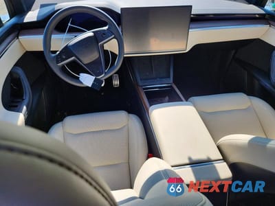 Zdjęcie 8 z 12 samochodu: 2024 TESLA MODEL X VIN:7SAXCAE5XRF459179 - miniatura
