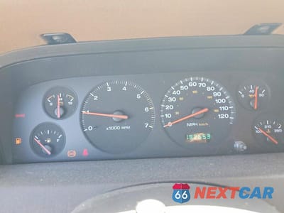 Zdjęcie 9 z 13 samochodu: 2000 JEEP GRAND CHEROKEE LAREDO VIN:1J4GW48S6YC114132 - miniatura