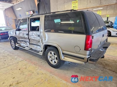 Drugie zdjęcie samochodu z przodu: 1999 CHEVROLET SUBURBAN K1500 VIN:1GNFK16R4XJ443652 - miniatura