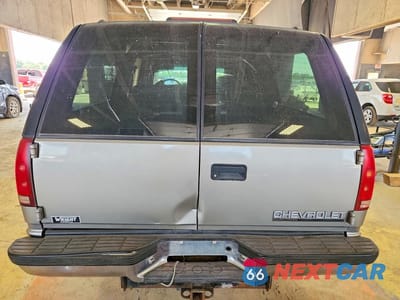 Zdjęcie 6 z 13 samochodu: 1999 CHEVROLET SUBURBAN K1500 VIN:1GNFK16R4XJ443652 - miniatura