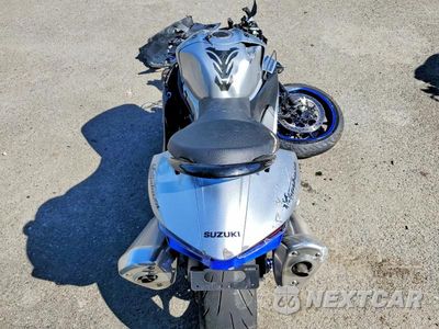 Zdjęcie 6 z 10 samochodu: 2025 SUZUKI GSX1300 RR VIN:JS1EJ11BXS7100457 - miniatura