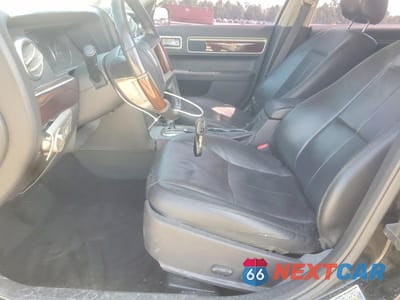 Zdjęcie 7 z 12 samochodu: 2008 LINCOLN MKZ VIN:3LNHM28T98R611864 - miniatura