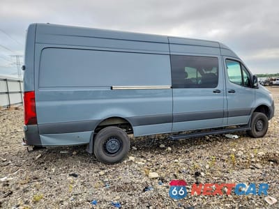 Trzecie zdjęcie samochodu z tyłu: 2024 MERCEDES-BENZ SPRINTER 2500 VIN:W1W4NCVY5RP640264 - miniatura