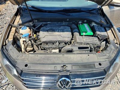 Zdjęcie 11 z 12 samochodu: 2015 VOLKSWAGEN PASSAT S VIN:1VWAT7A30FC015888 - miniatura