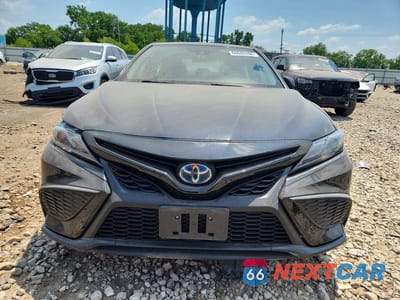 Piąte zdjęcie samochodu w środku: 2023 TOYOTA CAMRY HYBRID SE VIN:4T1G31AK7PU606244 - miniatura