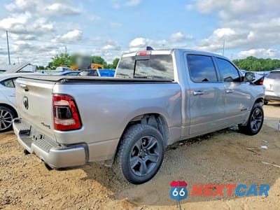 Trzecie zdjęcie samochodu z tyłu: 2021 RAM 1500 BIG HORN/LONE STAR VIN:1C6SRFFT4MN516879 - miniatura