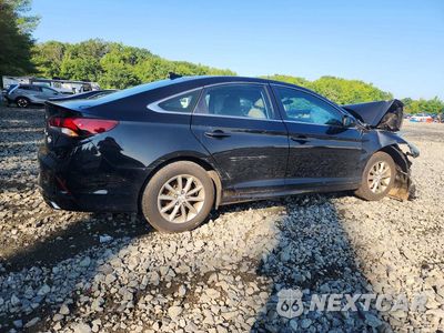 Piąte zdjęcie samochodu w środku: 2018 HYUNDAI SONATA SE VIN:5NPE24AF0JH693165 - miniatura