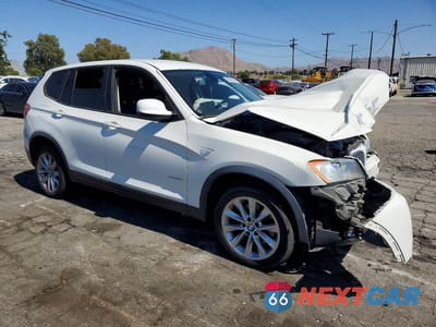 Czwarte zdjęcie samochodu z boku: 2013 BMW X3 XDRIVE28I VIN:5UXWX9C58D0A16665 - miniatura