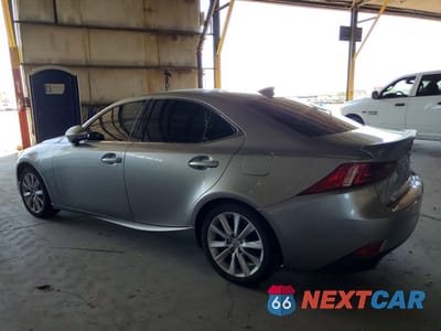 Drugie zdjęcie samochodu z przodu: 2016 LEXUS IS 200T VIN:JTHBA1D26G5035130 - miniatura