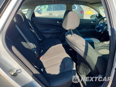 Zdjęcie 10 z 12 samochodu: 2020 KIA OPTIMA LX VIN:5XXGT4L32LG440369 - miniatura