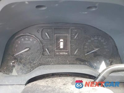 Zdjęcie 9 z 13 samochodu: 2018 TOYOTA TUNDRA SR VIN:5TFRM5F13JX131280 - miniatura