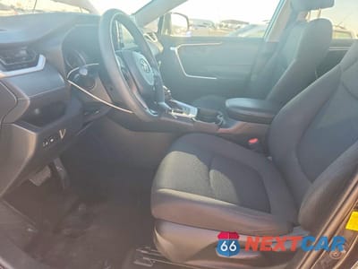 Zdjęcie 7 z 13 samochodu: 2020 TOYOTA RAV4 LE VIN:2T3F1RFV9LC096906 - miniatura