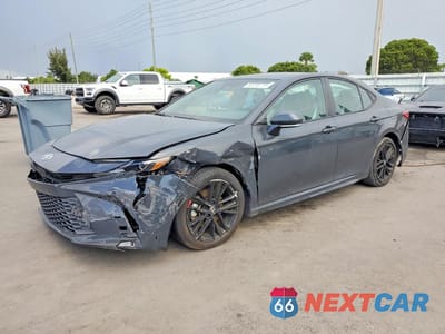 2025 TOYOTA CAMRY SE 4T1DAACK9SU019784 - główne zdjęcie licytacji z USA - miniatura