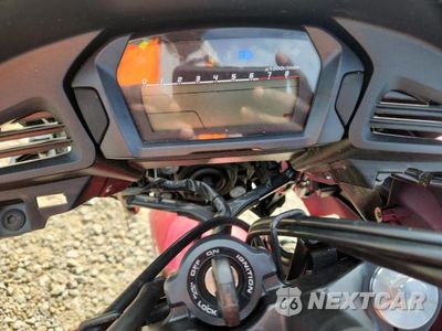 Zdjęcie 7 z 9 samochodu: 2014 HONDA CTX700 VIN:JH2RC6903EK000145 - miniatura