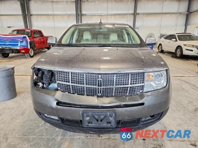 Piąte zdjęcie samochodu w środku: 2010 LINCOLN MKX VIN:2LMDJ8JC0ABJ29247 - miniatura
