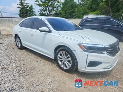 Czwarte zdjęcie samochodu z boku: 2020 VOLKSWAGEN PASSAT SE VIN:1VWWA7A34LC024214 - miniatura
