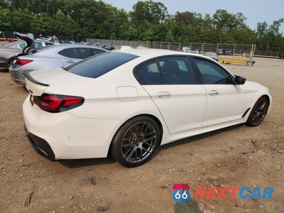 Trzecie zdjęcie samochodu z tyłu: 2017 BMW 540 I VIN:WBAJE5C38HG914277 - miniatura