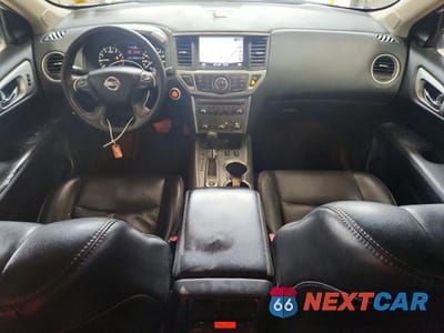 Zdjęcie 8 z 13 samochodu: 2019 NISSAN PATHFINDER SL VIN:5N1DR2MM7KC587245 - miniatura