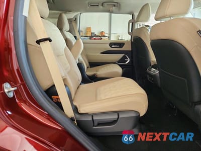 Zdjęcie 11 z 13 samochodu: 2025 NISSAN ARMADA PLATINUM RESERVE VIN:JN8AY3CF0S9500337 - miniatura
