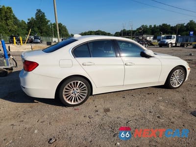 Trzecie zdjęcie samochodu z tyłu: 2013 BMW 328 XI VIN:WBA3B3C54DF533016 - miniatura