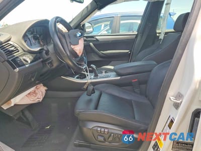 Zdjęcie 7 z 13 samochodu: 2016 BMW X3 VIN:5UXWX9C55G0D93684 - miniatura
