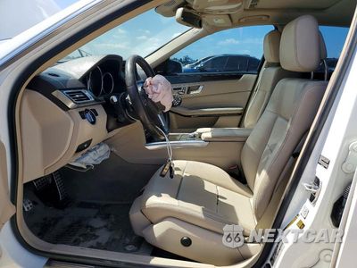 Zdjęcie 7 z 13 samochodu: 2015 MERCEDES-BENZ E 350 VIN:WDDHF5KB7FB119034 - miniatura