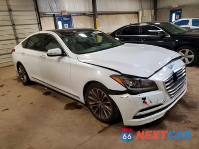 Czwarte zdjęcie samochodu z boku: 2015 HYUNDAI GENESIS 3.8L VIN:KMHGN4JE5FU024308 - miniatura