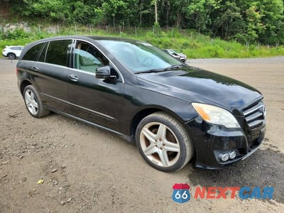 Czwarte zdjęcie samochodu z boku: 2011 MERCEDES-BENZ R 350 4MATIC VIN:4JGCB6FE9BA113600 - miniatura