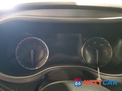 Zdjęcie 9 z 13 samochodu: 2021 CHRYSLER PACIFICA TOURING VIN:2C4RC1FG9MR593314 - miniatura