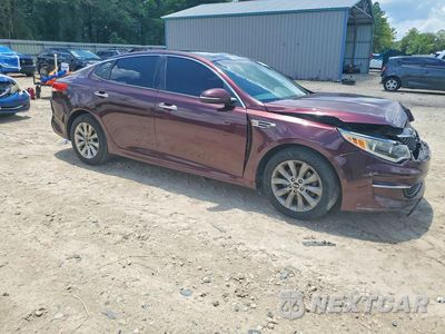 Czwarte zdjęcie samochodu z boku: 2017 KIA OPTIMA EX VIN:5XXGU4L34HG127053 - miniatura