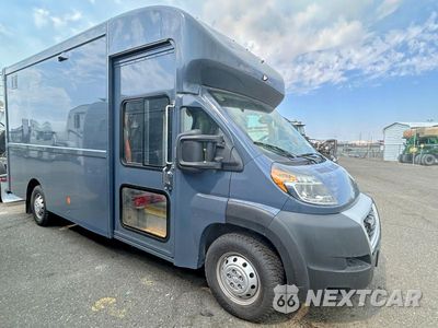 Czwarte zdjęcie samochodu z boku: 2022 RAM PROMASTER - DELIVERY TRUCK VIN:3C7WRVMG2NE121375 - miniatura