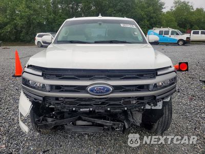 Piąte zdjęcie samochodu w środku: 2024 FORD EXPEDITION XLT VIN:1FMJU1H8XREA98670 - miniatura