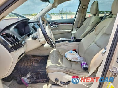 Zdjęcie 7 z 13 samochodu: 2016 VOLVO XC90 T6 VIN:YV4A22PK0G1038685 - miniatura