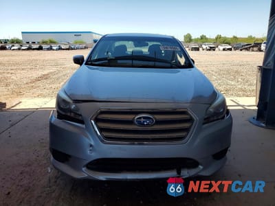 Piąte zdjęcie samochodu w środku: 2017 SUBARU LEGACY 2.5I PREMIUM VIN:4S3BNAC6XH3063293 - miniatura