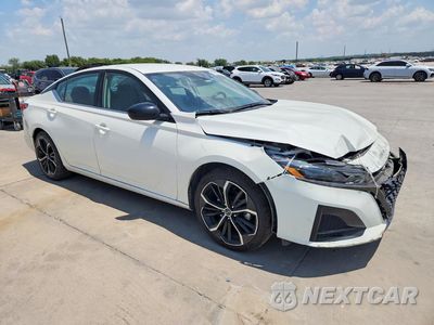 Czwarte zdjęcie samochodu z boku: 2023 NISSAN ALTIMA SR VIN:1N4BL4CVXPN323618 - miniatura