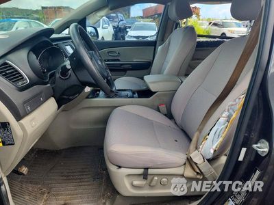 Zdjęcie 7 z 13 samochodu: 2016 KIA SEDONA LX VIN:KNDMB5C18G6148949 - miniatura