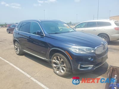 Czwarte zdjęcie samochodu z boku: 2016 BMW X5 XDR40E VIN:5UXKT0C52G0S76776 - miniatura