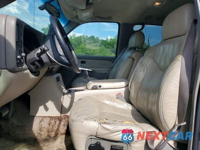 Zdjęcie 7 z 12 samochodu: 2002 GMC YUKON VIN:1GKEC13Z12J282485 - miniatura