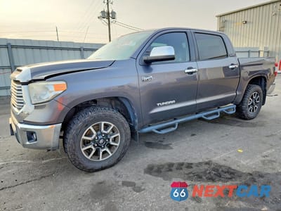 2017 TOYOTA TUNDRA CREWMAX LIMITED 5TFHW5F19HX655503 - główne zdjęcie licytacji z USA - miniatura