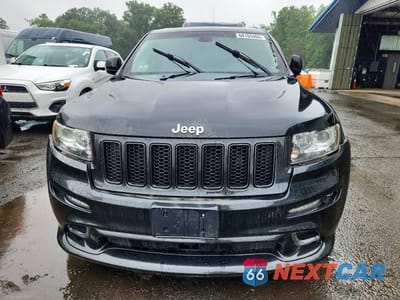 Piąte zdjęcie samochodu w środku: 2013 JEEP GRAND CHEROKEE SRT-8 VIN:1C4RJFDJ9DC509907 - miniatura