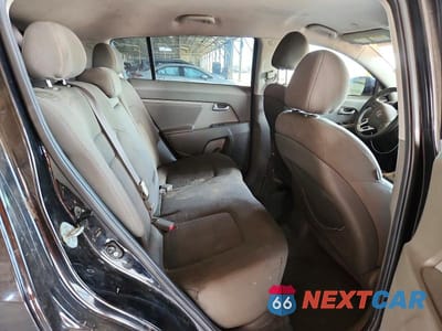 Zdjęcie 11 z 13 samochodu: 2011 KIA SPORTAGE LX VIN:KNDPB3A25B7038974 - miniatura