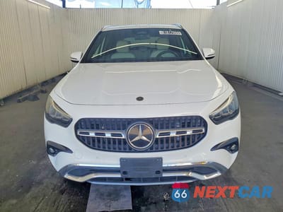 Piąte zdjęcie samochodu w środku: 2025 MERCEDES-BENZ GLA 250 VIN:W1N4N4GBXSJ734944 - miniatura